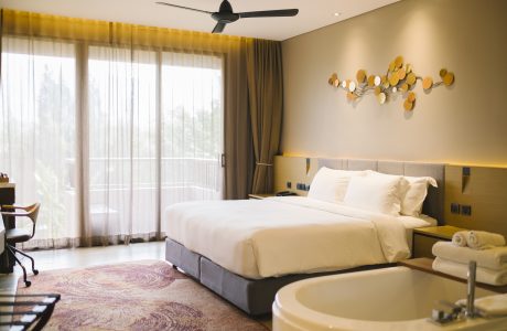 Deluxe Queen Room
